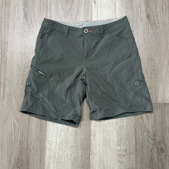 Orvis Pants - Orvis  Olive Cargo Shorts